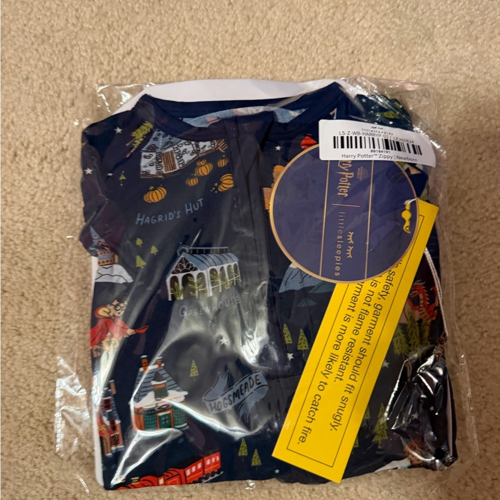Little sleepies Harry Potter zippy size newborn, new